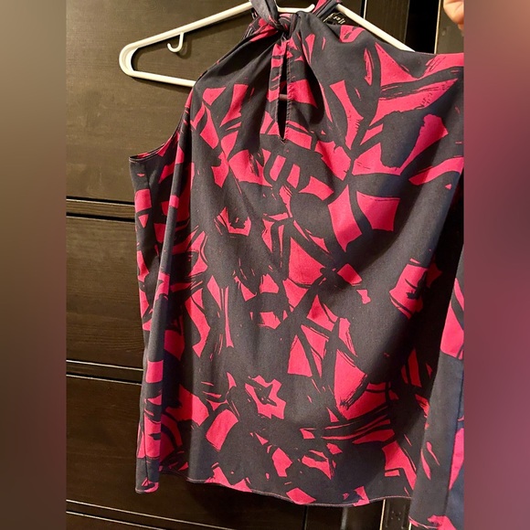 NWOT BANANA REPUBLIC Sleeveless Pattern Top, SZ M - Picture 3 of 4